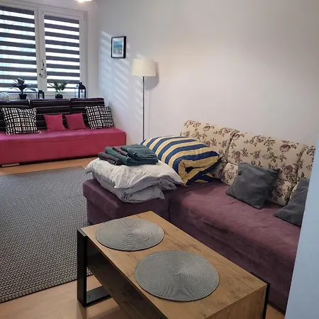 Mieszkanko 아파트 *